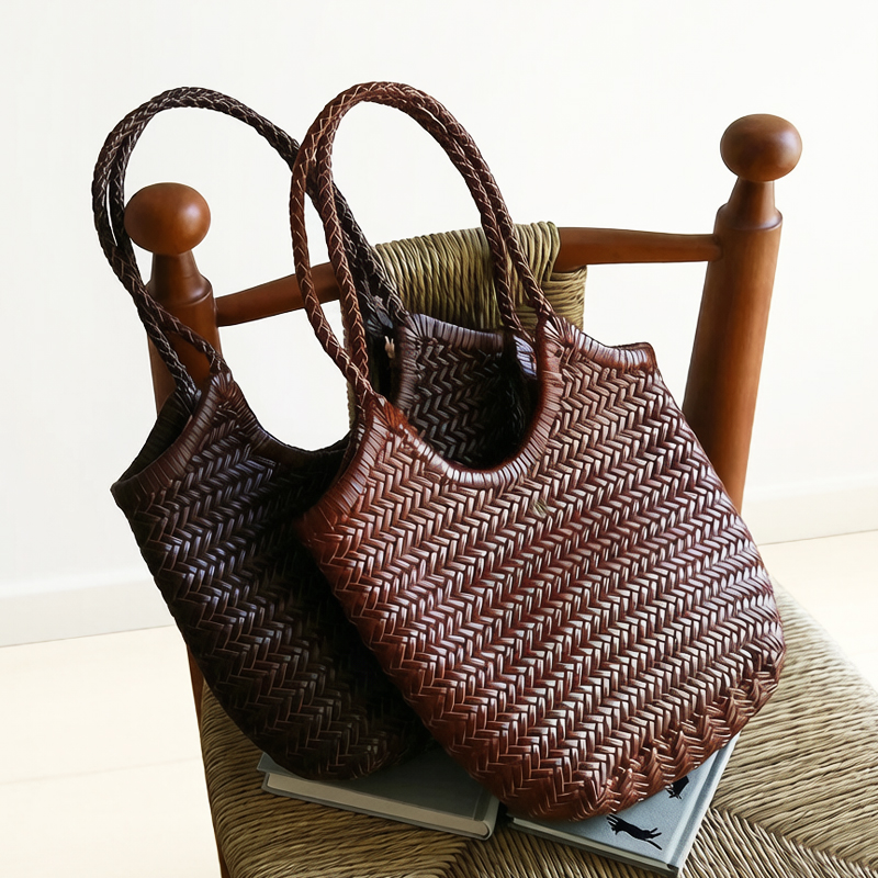 Luxury Bags 2026 - กระเป๋าหนังทอมือสำหรับผู้หญิง กระเป๋าถือและกระเป๋าสะพายแบรนด์หรู ดีไซน์ใหม่ปี 2026 ทำจากหนังวัว พร้อมช่องใส่ของด้านใน