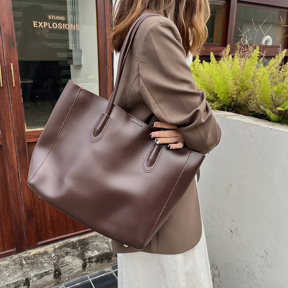 Luxury Bag Collection - CGCBAG แฟชั่นแบรนด์หรู Tote กระเป๋าผู้หญิงเรียบง่าย Lage ความจุกระเป๋าสแควร์คุณภาพสูง