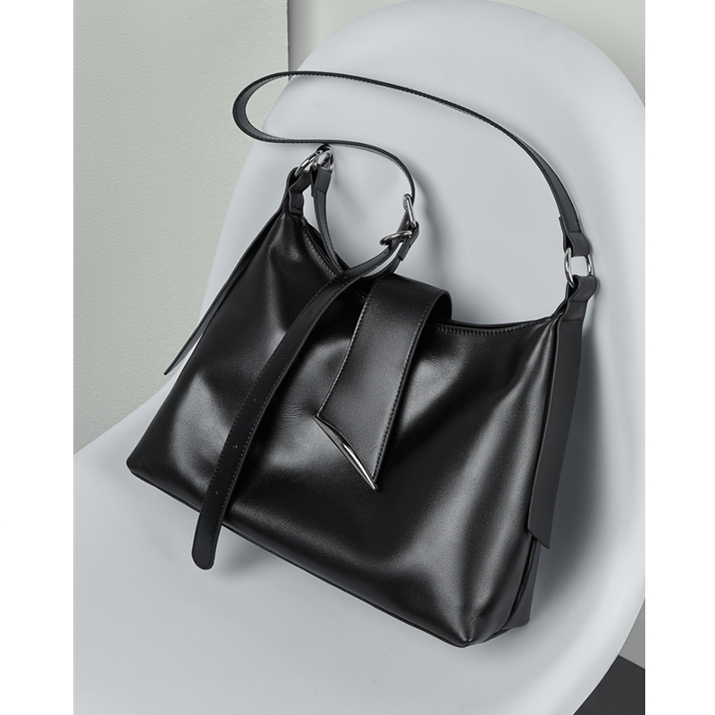 Luxury Bags 2026 - กระเป๋าหนังวัวแท้ Hifashion รุ่น Hobo ขนาดใหญ่สำหรับผู้หญิง ปี