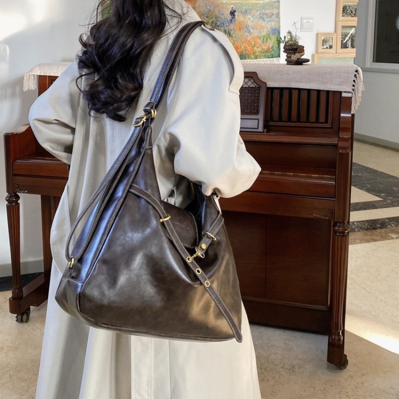 Luxury Bags Best - กระเป๋าใส่ผ้าอ้อมดีไซน์ทันสมัย พร้อมโลโก้ตัวอักษร กระเป๋าสะพายสำหรับผู้หญิง จุของได้เยอะ หรูหรา หนังคุณภาพดี