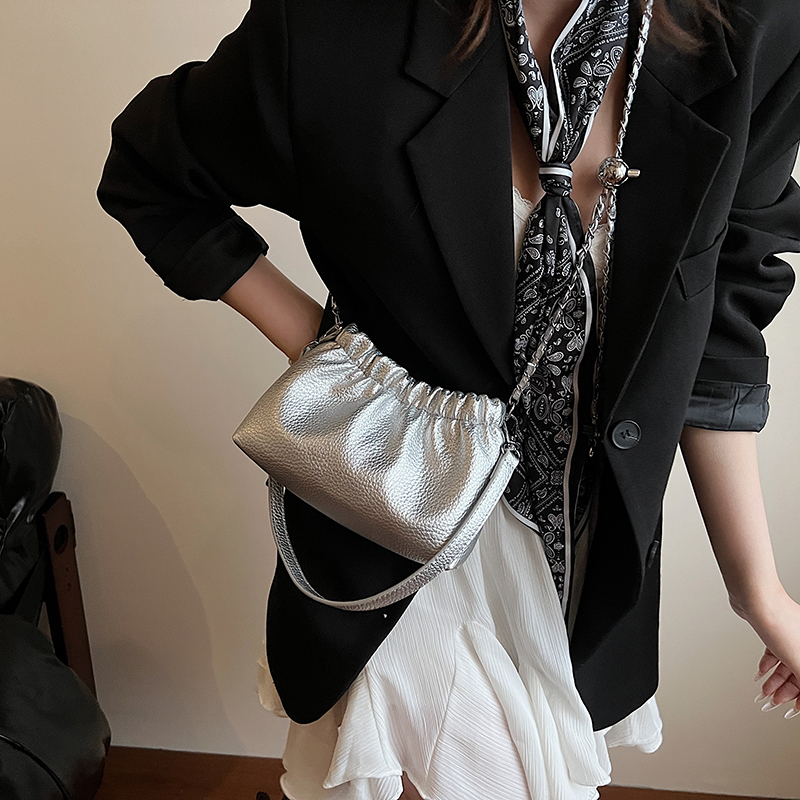 LEFTSIDE 2025 ใหม่หรูหราขนาดเล - Luxury Bags Trend 2025 บทวิจารณ์และราคา