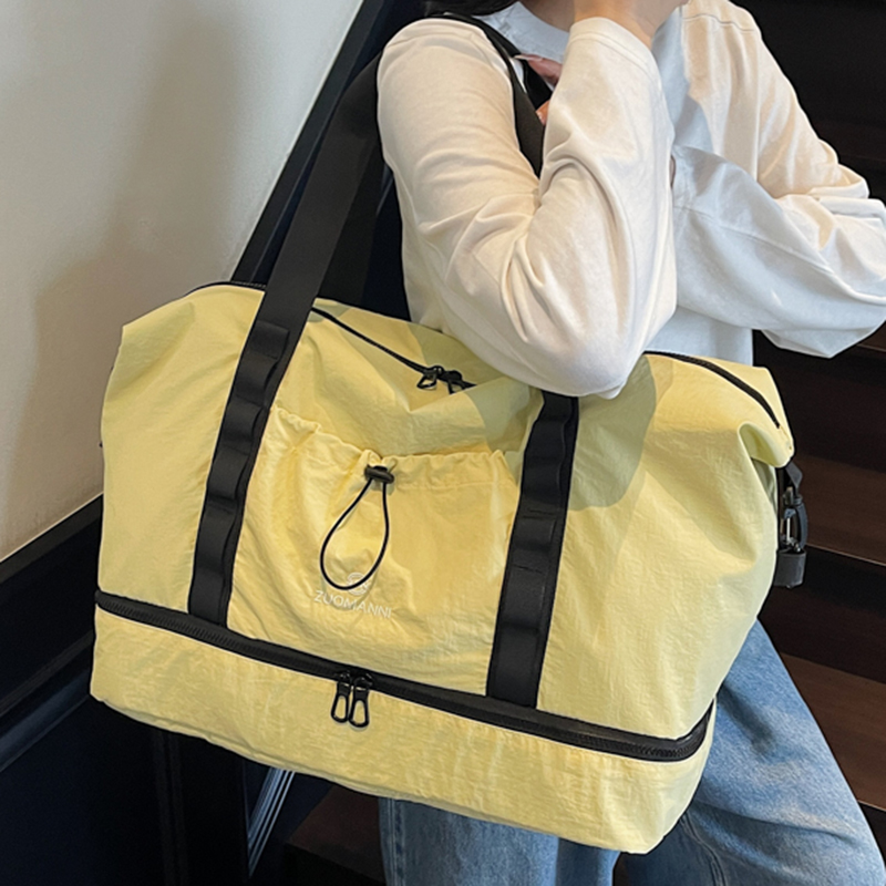 กระเป๋าเดินทางขนาดใหญ่พร้อมช่อ - Weekender Bag Duffle บทวิจารณ์และราคา