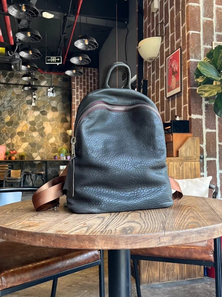กระเป๋าเป้สะพายหลังหนังแกะธรรม - Genuine Leather Backpack บทวิจารณ์และราคา