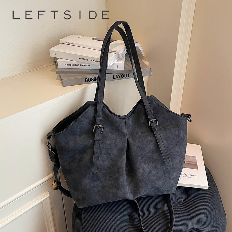 กระเป๋าถือสะพายข้างหนัง PU ควา - Luxury Bags Trend 2025 บทวิจารณ์และราคา