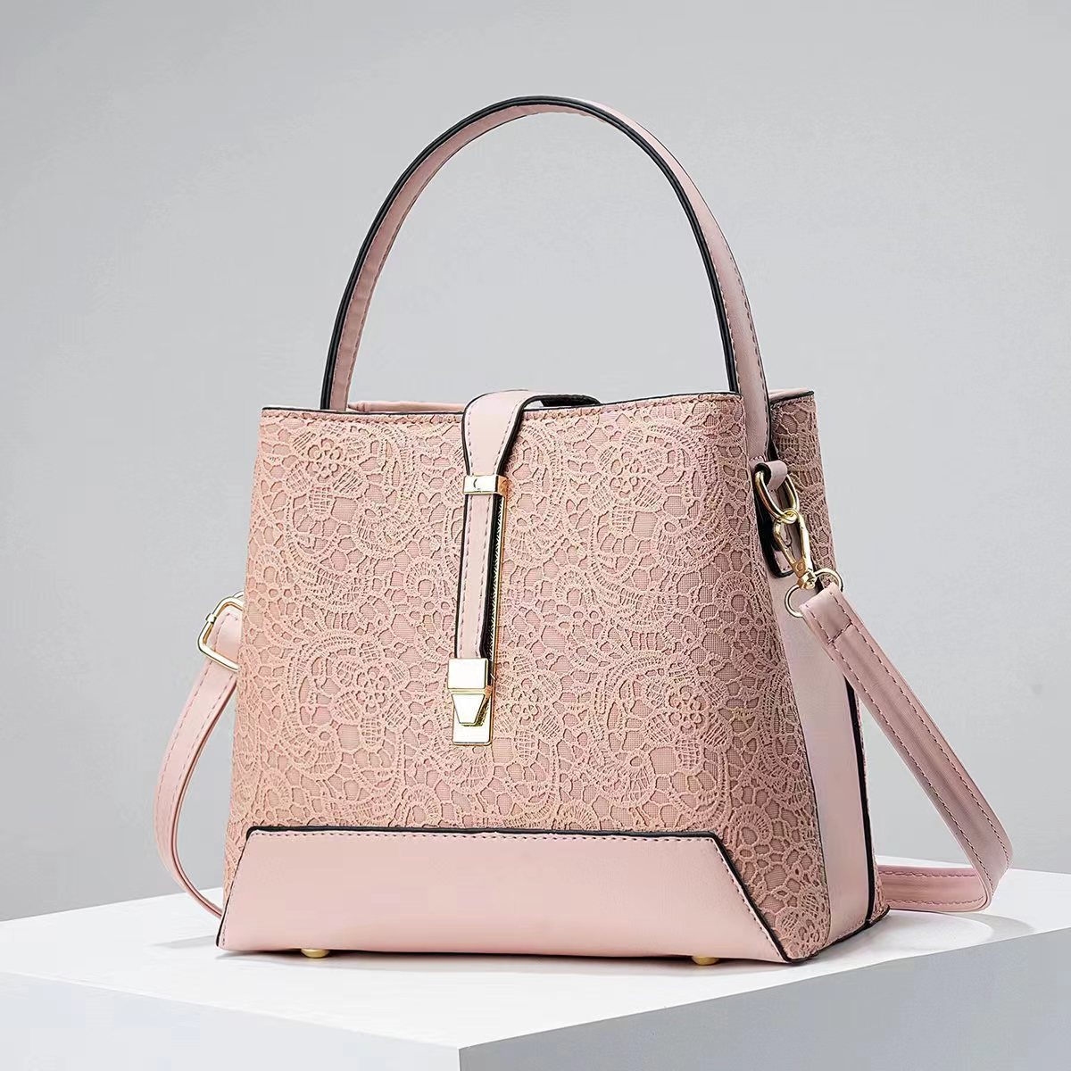 ใหม่หรูหรา Tote กระเป๋าหนัง Cl - Luxury Bag Collection บทวิจารณ์และราคา