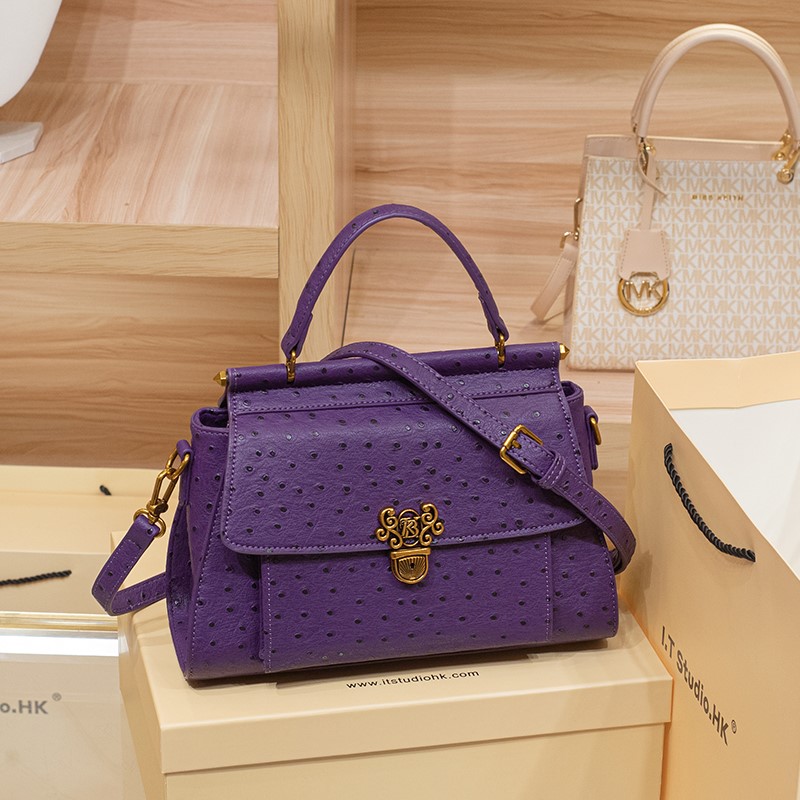 กระเป๋าถือสตรีความจุขนาดใหญ่ 2 - Luxury Bags Trend 2025 บทวิจารณ์และราคา