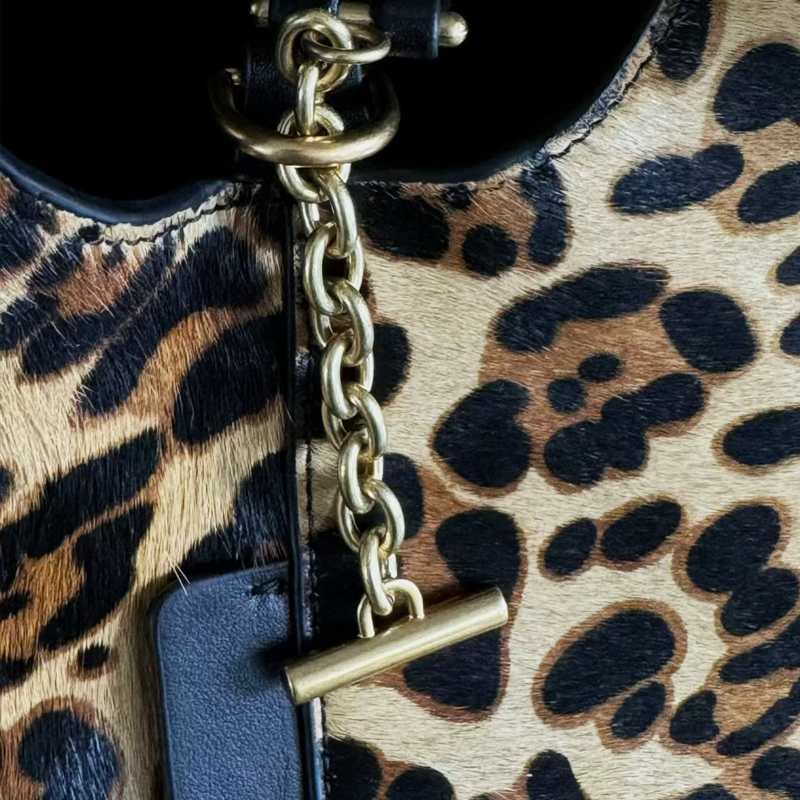 กระเป๋าหนังทรงถังสำหรับผู้หญิง - Luxury Bags 2026 บทวิจารณ์และราคา