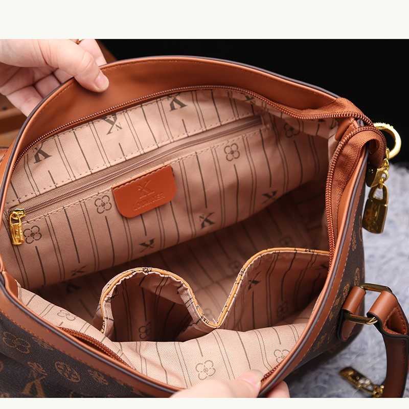 กระเป๋าแบรนด์หรูสำหรับผู้หญิง  - Luxury Bags Trend 2025 บทวิจารณ์และราคา