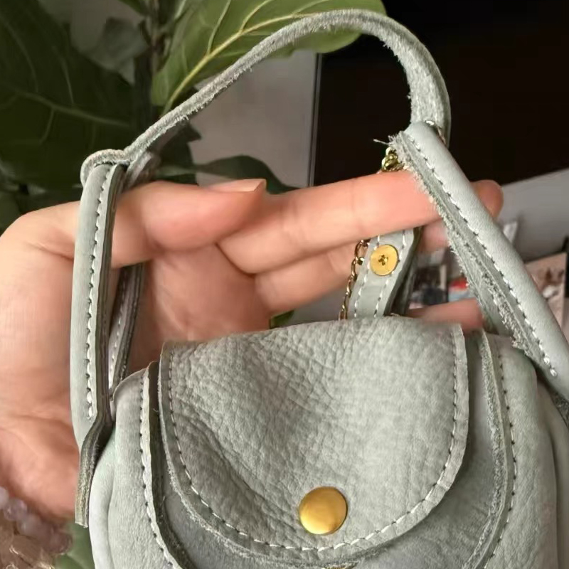 กระเป๋าแฟชั่นสุดน่ารักทรงกล่อง - Luxury Bags 2026 บทวิจารณ์และราคา